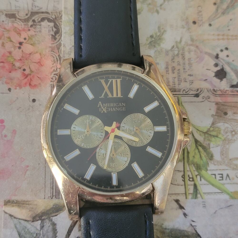 Vintage Watches American Exchange 5084 Gold Black Dial Quartz Watch